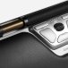 Detailansicht des Rollstabs und Kunstleders der ergonomischen Rollermaus Rollermouse Red Plus von Contour