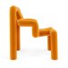 Varier Stokke Ekstrem Sessel in einem beruhigendem orange, Seitenansicht.